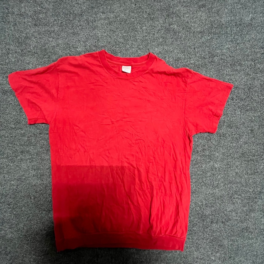 Hugger T-Shirt Mens Size M Red Cotton Made in USA Distressed Crew Neck Vintage